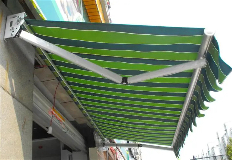 ��s����S��